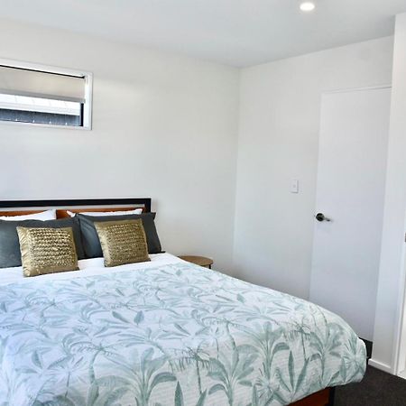 Brand New Close To Cbd 3 Bed 3 Bath With Garage 크라이스트처치 외부 사진